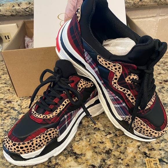 jessica simpson speedy sneakers